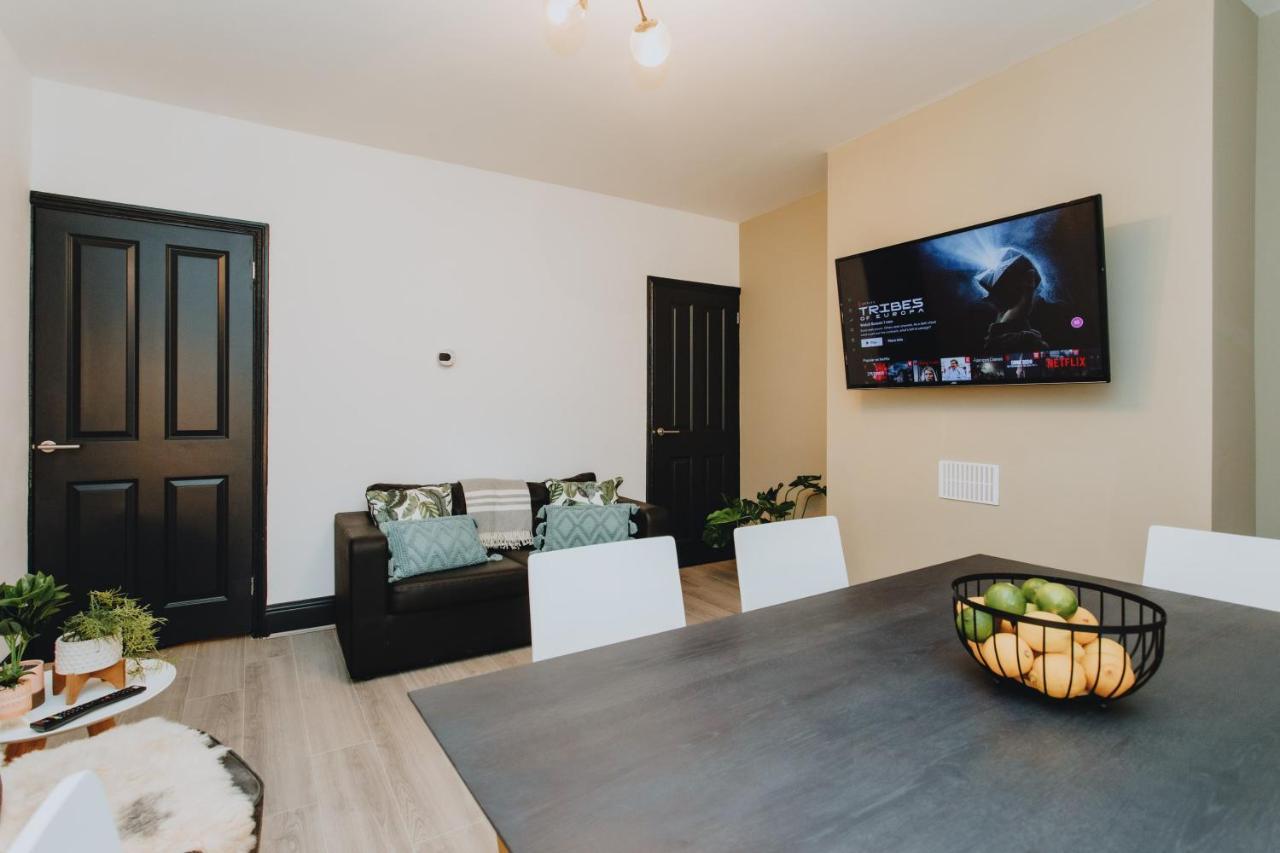 Townhouse House Ideal Contractors In Rugby Exteriér fotografie
